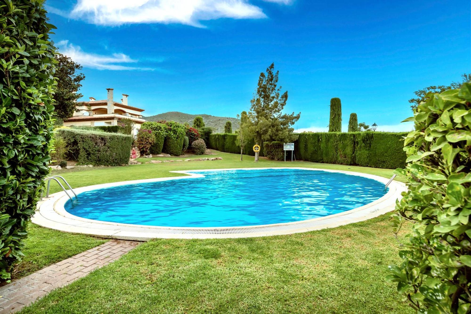 Fabulosa Adelfas : Entre Mar Y Montanas Ferienhaus